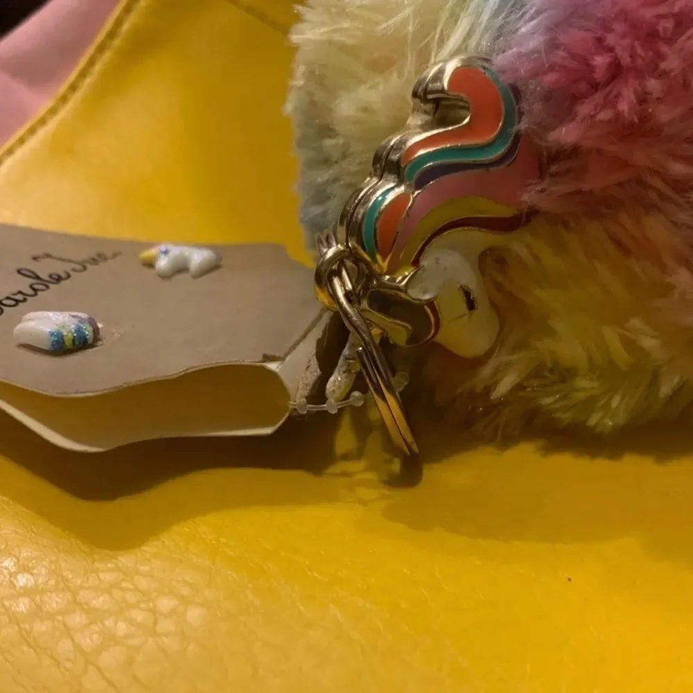 Carole Inc Unicorn Shaped Keyring Keychain & Earring set